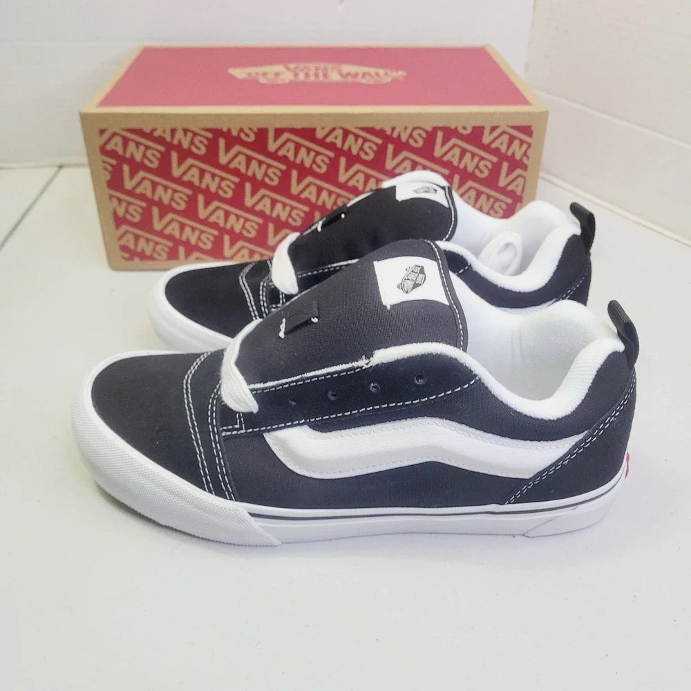 Vans Kids Knu Skool Skate Shoes Size 7Y Black White Puffy Suede Sneakers